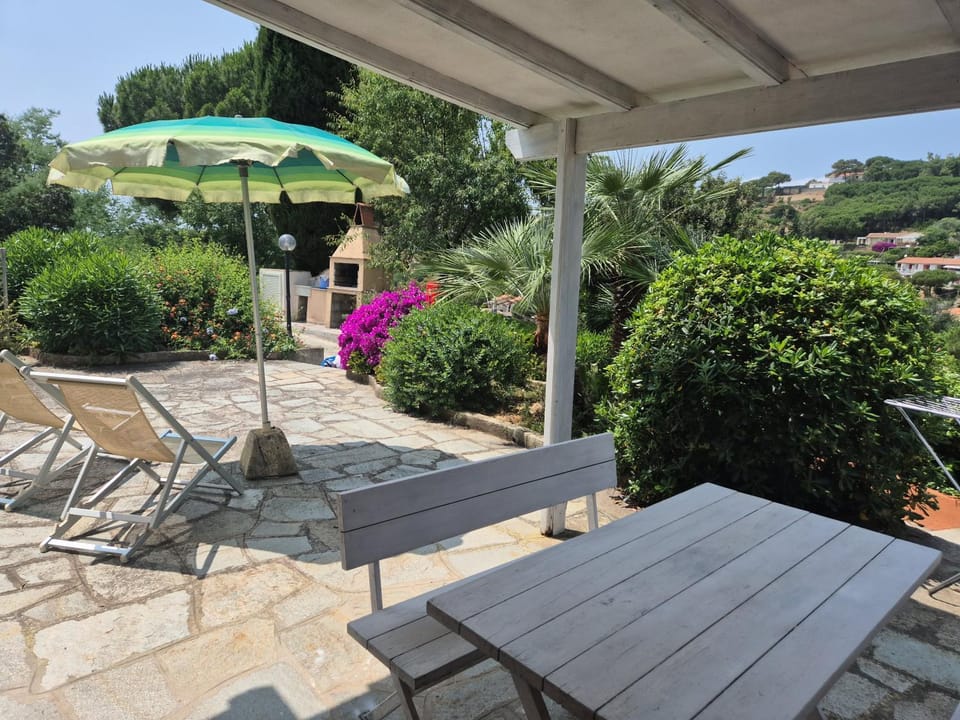Seating area