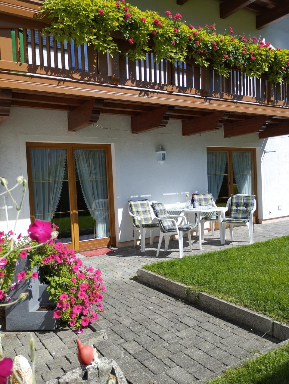 Garden, Balcony/Terrace