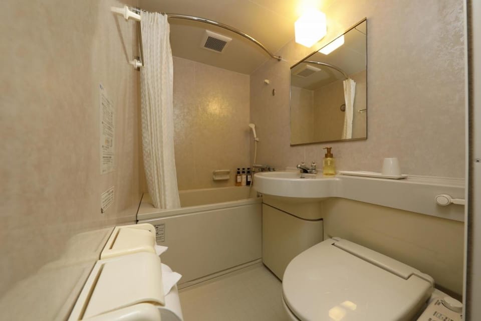Shower, Bathroom, towels