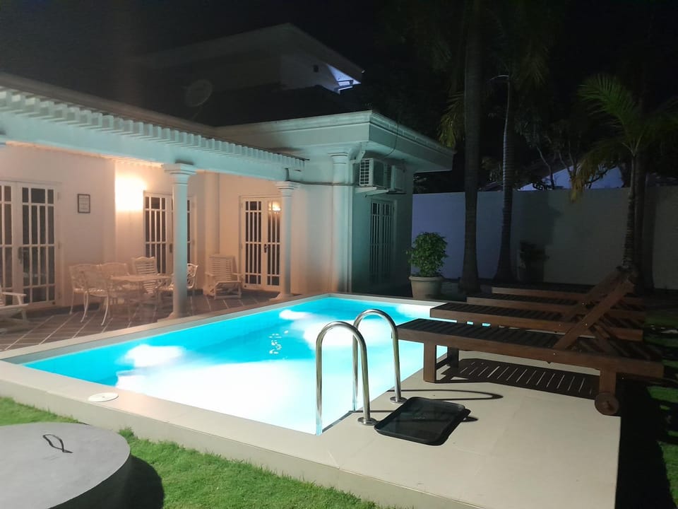 Donald Mansion Vacation rental in Negombo