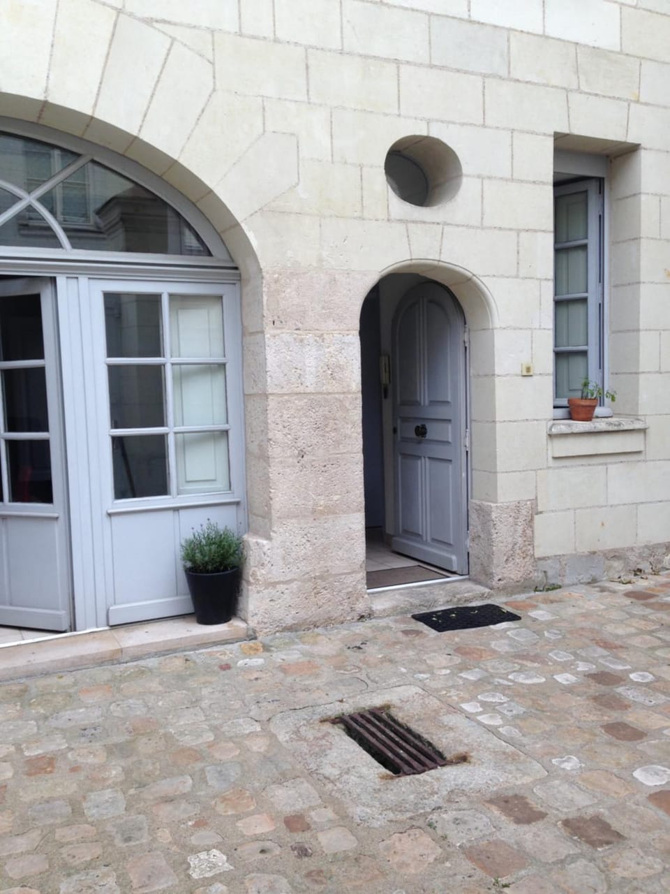 Facade/entrance, Day, BBQ facilities