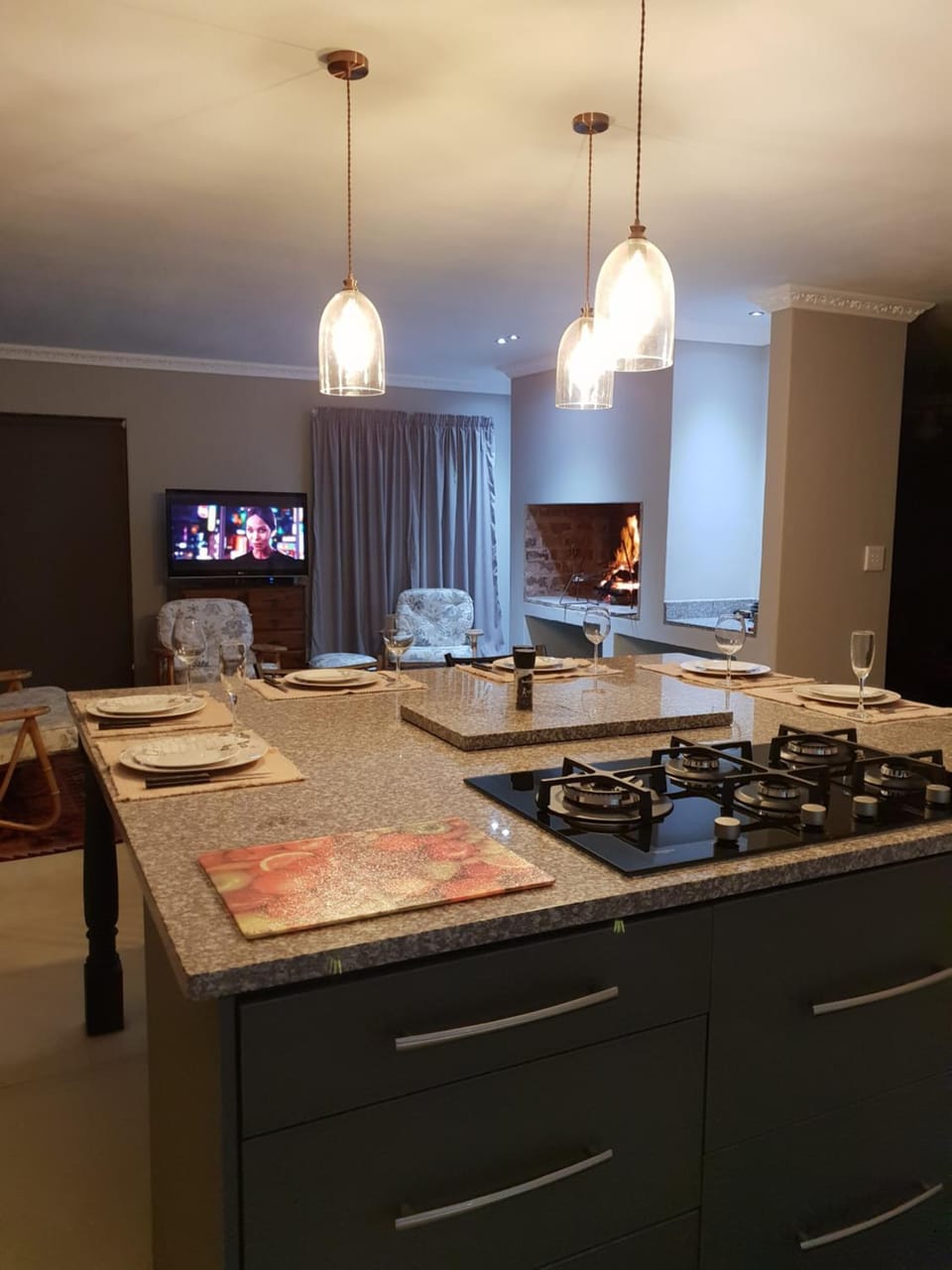 BBQ facilities, Kitchen or kitchenette