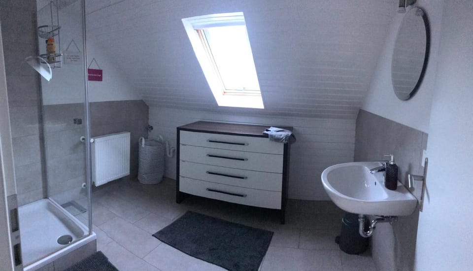 Ferienwohnung stadtnah im DG Apartment in Wurzburg