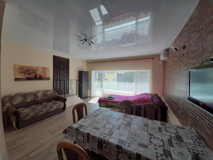 Гостевой дом Apartment hotel in Odessa Oblast