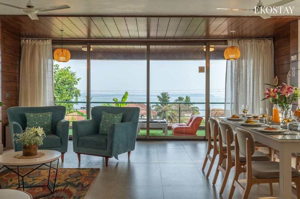 Ekostay Gold- Salt Water Villa I Sea View I 200 meters from Beach Villa in Candolim