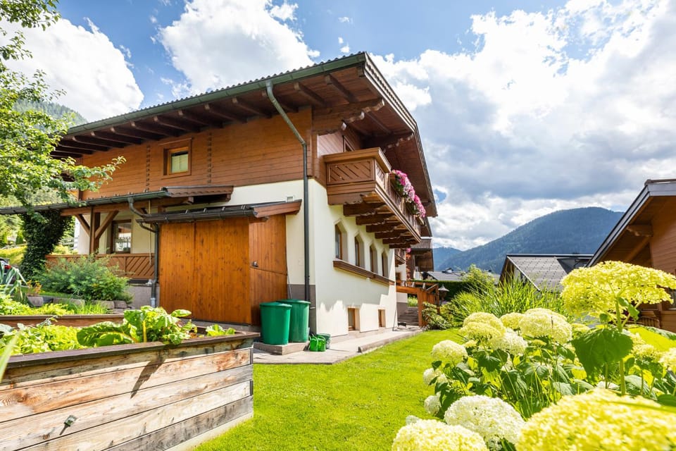 Natural landscape, Garden