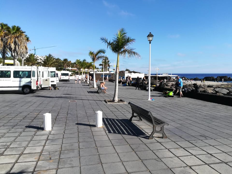 Nearby landmark, Natural landscape, Fishing, Snorkeling, Solarium, Beach, Diving, Public Bath
