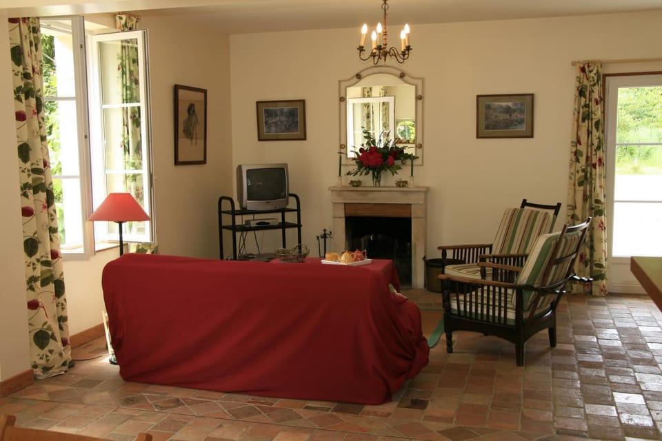 Gîte du Moulin de Montrésor House in Centre-Val de Loire