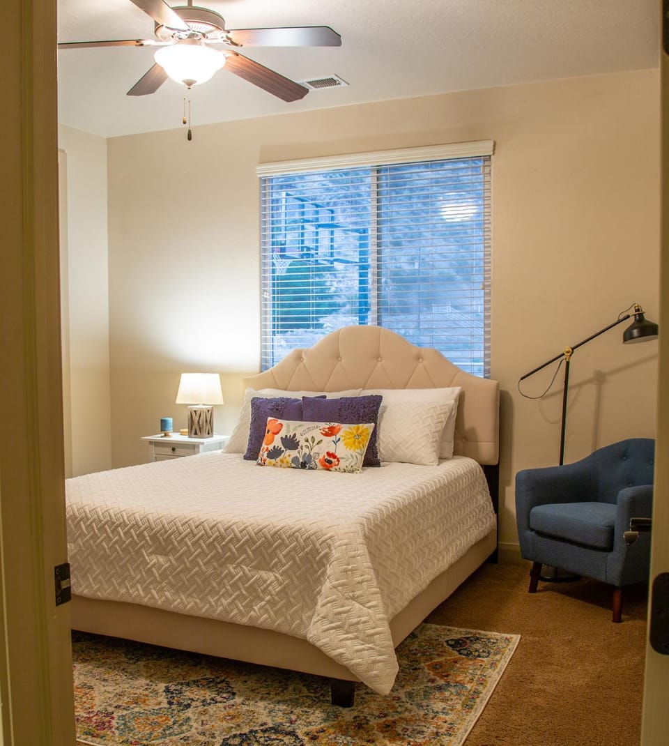Bed, Bedroom