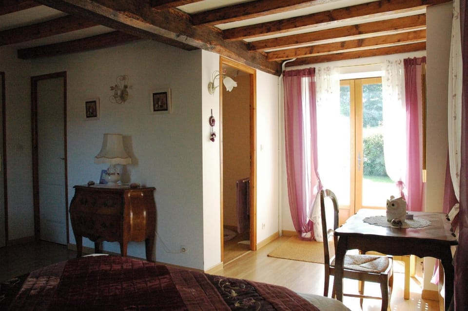 Bedroom, Garden view