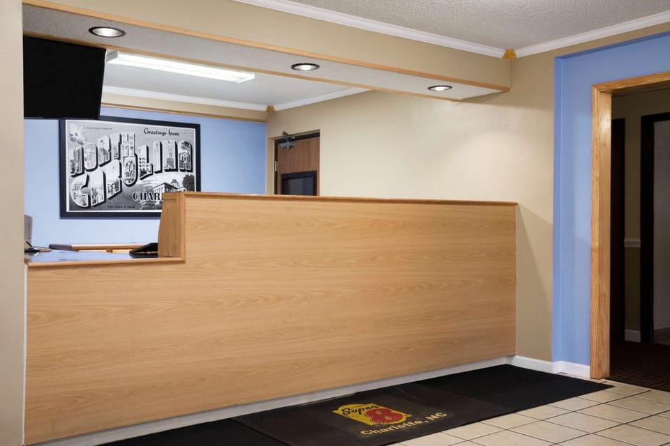Lobby or reception, On site