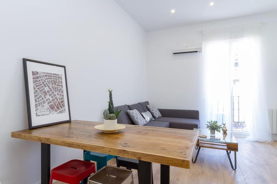 Facade/entrance, Living room, Seating area, Dining area