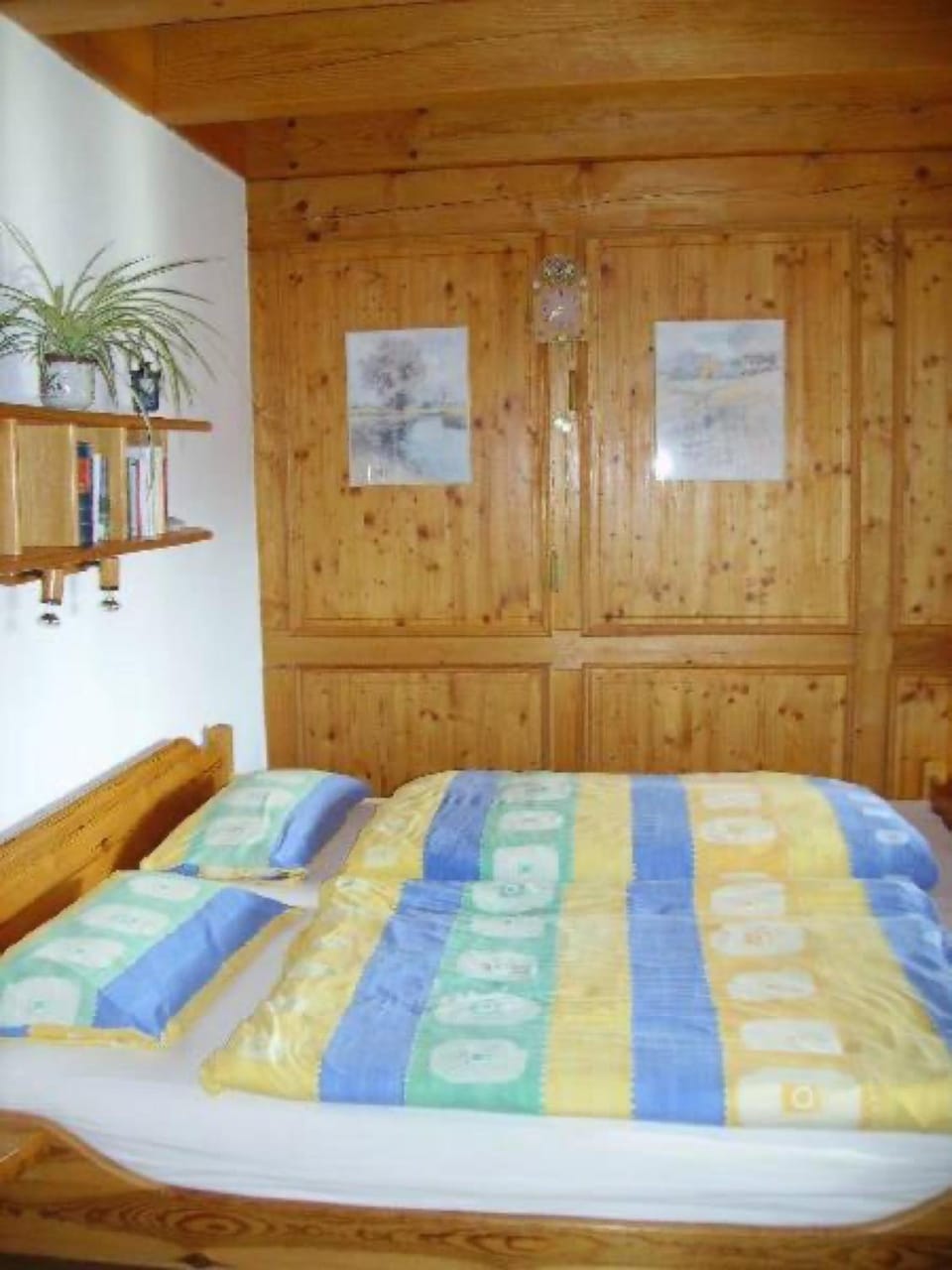 Property building, Living room, Bedroom
