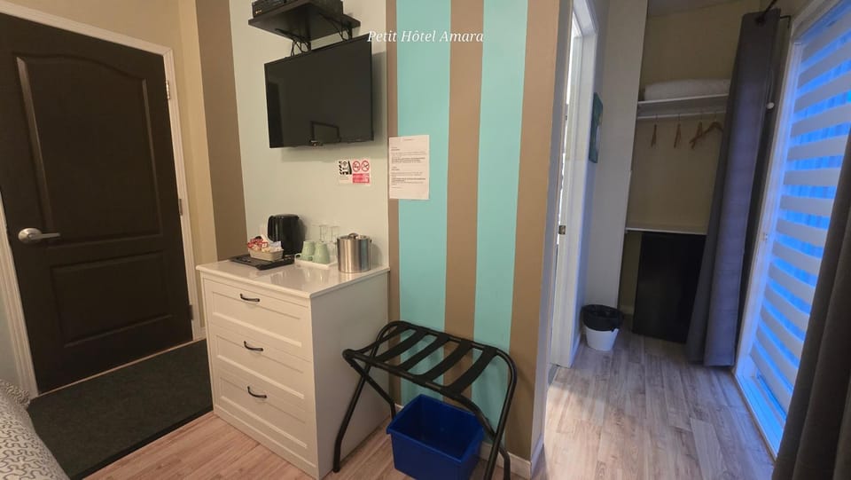 minibar