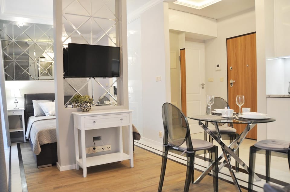 Rakowicka 22H - studio by Homeprime Apartment in Krakow