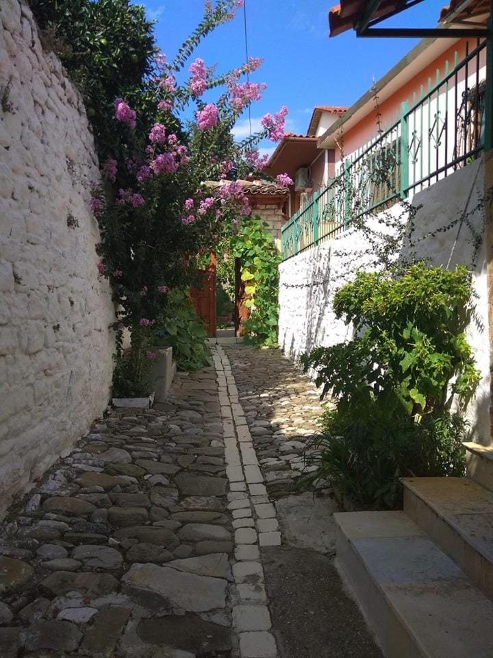 Guesthouse Hlias Gloria Apartment in Europe
