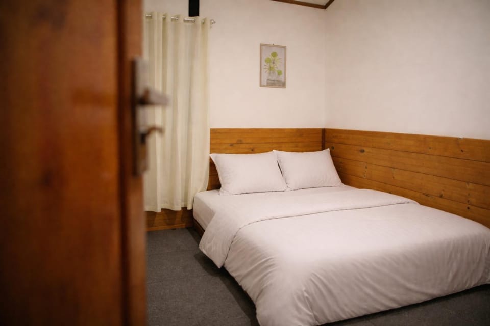 Mama Tia Family Homestay Vacation rental in Indonesia