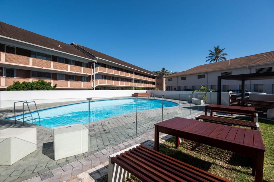 BBQ facilities, Swimming pool