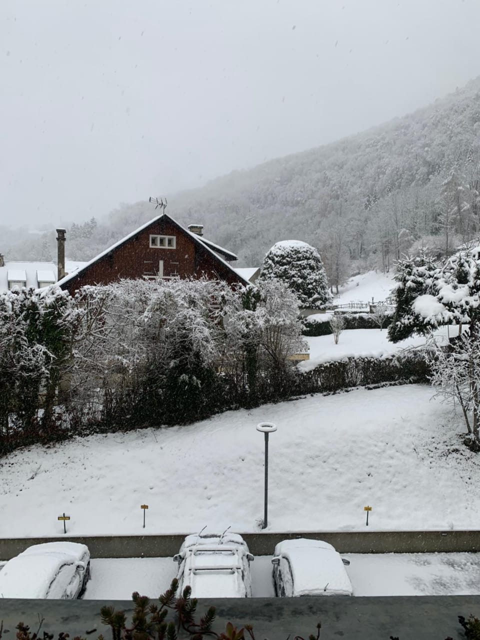 Appartement vue montagne avec wifi Apartment in Saint-Lary-Soulan