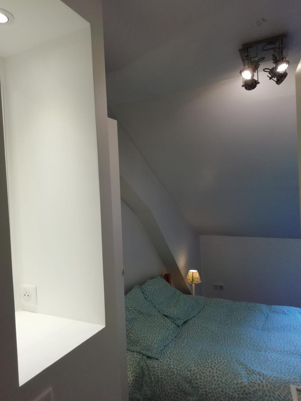 Au pied du télécabine, T3 50m2 pour 8 personnes. Cabin in Cauterets