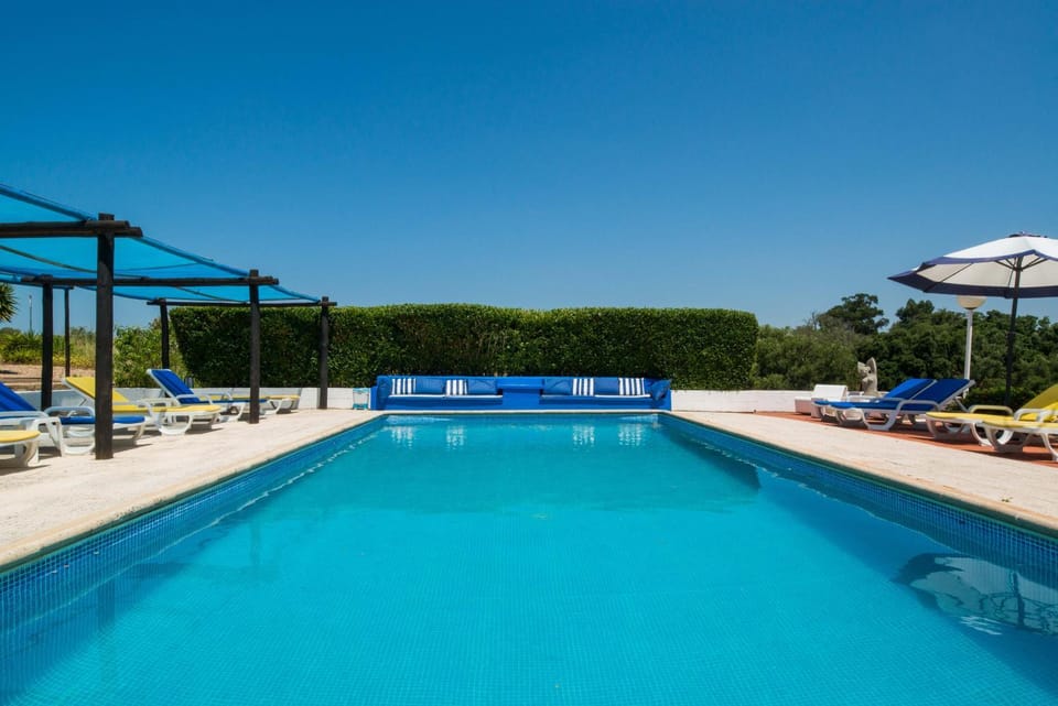Swimming pool, Swimming pool