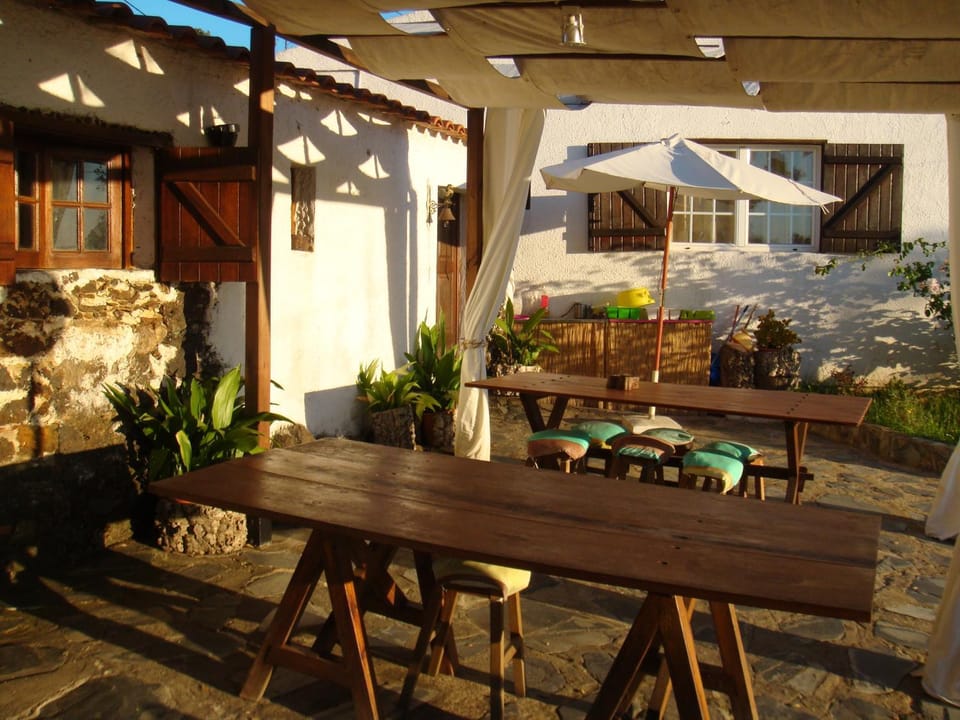 BBQ facilities, Communal kitchen