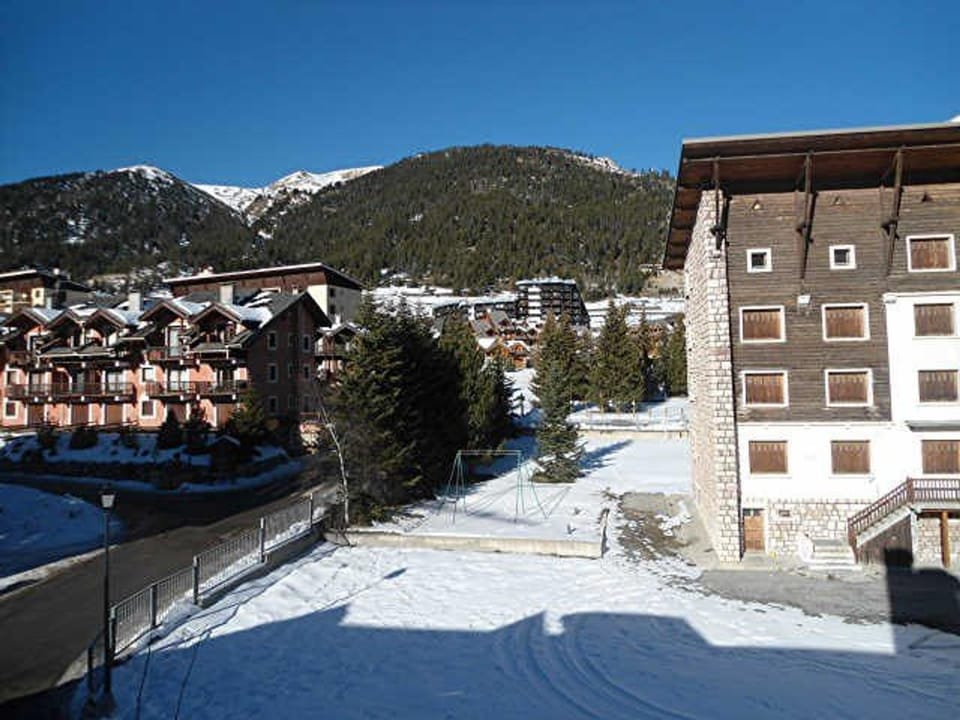 Studio Cabine à Montgenèvre - Face aux Pistes, Wifi, Animaux Acceptés - FR-1-266-131 Cabin in Montgenèvre