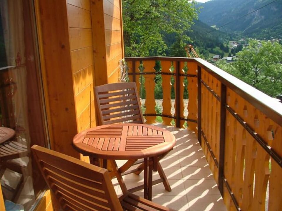 Appartement convivial à Châtel - 4 pers, balcon, parking - FR-1-198-172 Apartment in Châtel