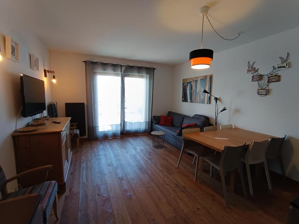 Appartement luxe 6 pers - Terrasse - Montgenèvre - FR-1-445-118 Apartment in Montgenèvre