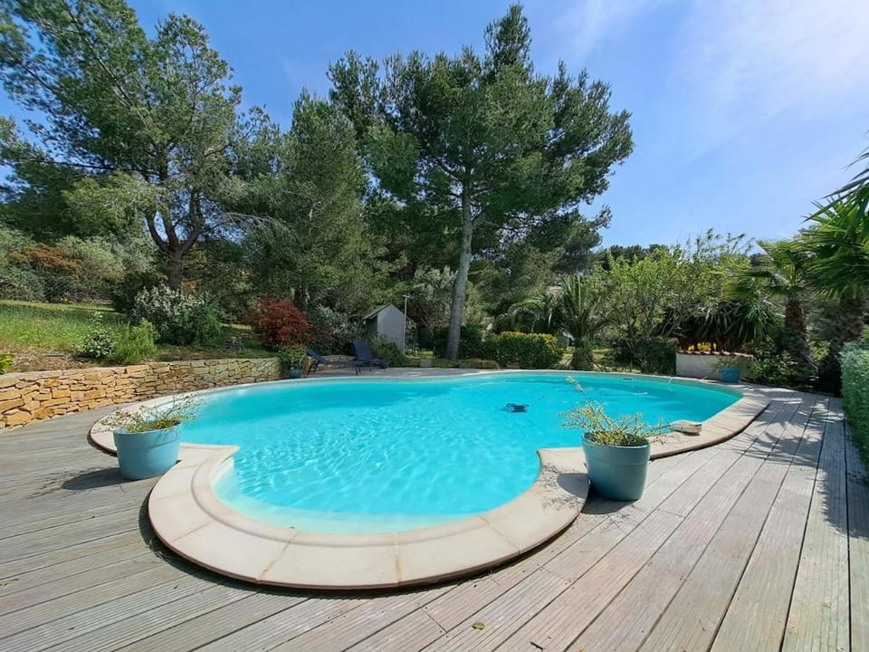 Garden, Garden view, Pool view, Swimming pool, sunbed