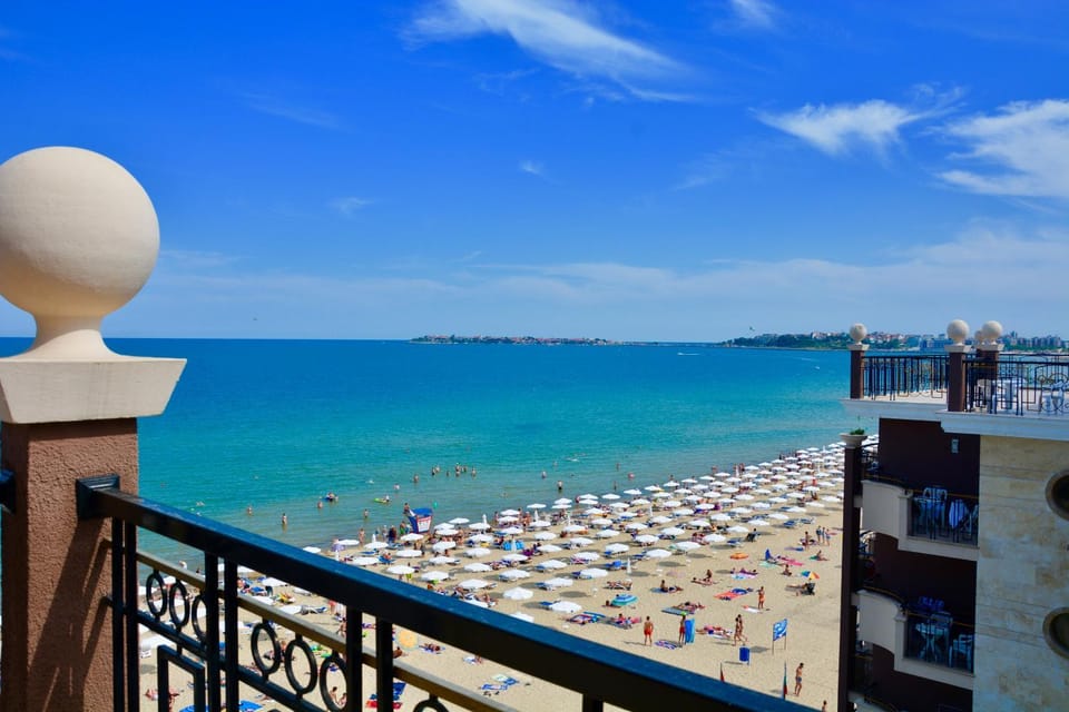 Natural landscape, Beach, Area and facilities