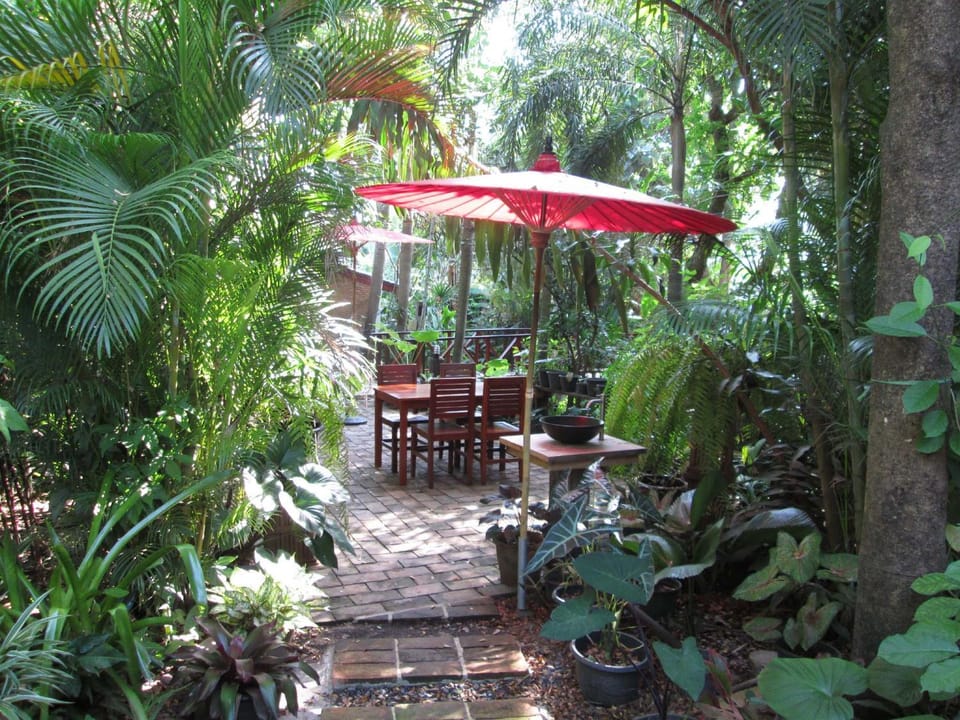 Happiness Resort Sukhothai Bed and Breakfast in Thailand