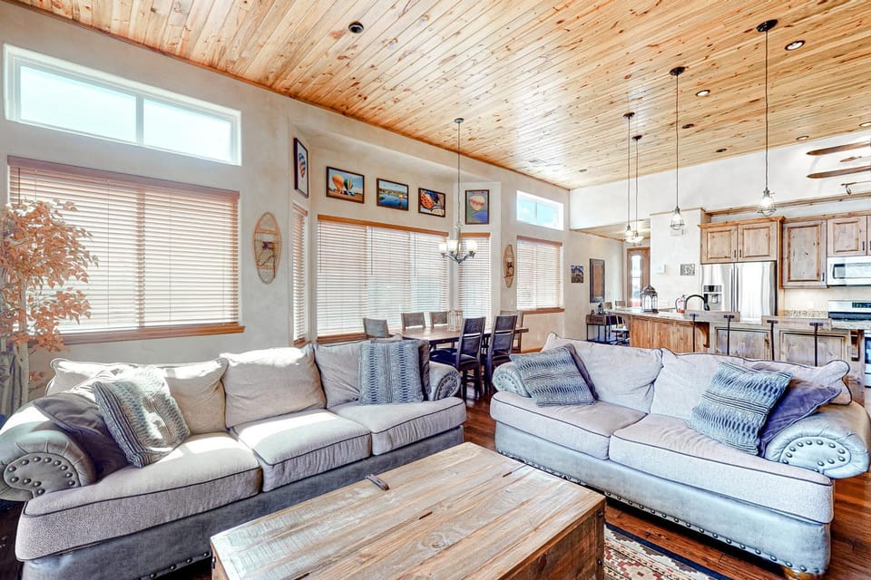 Cobblestone River Resort House in Pagosa Springs