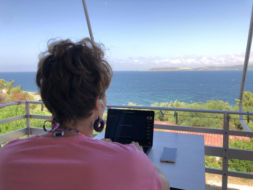 People, Sea view
