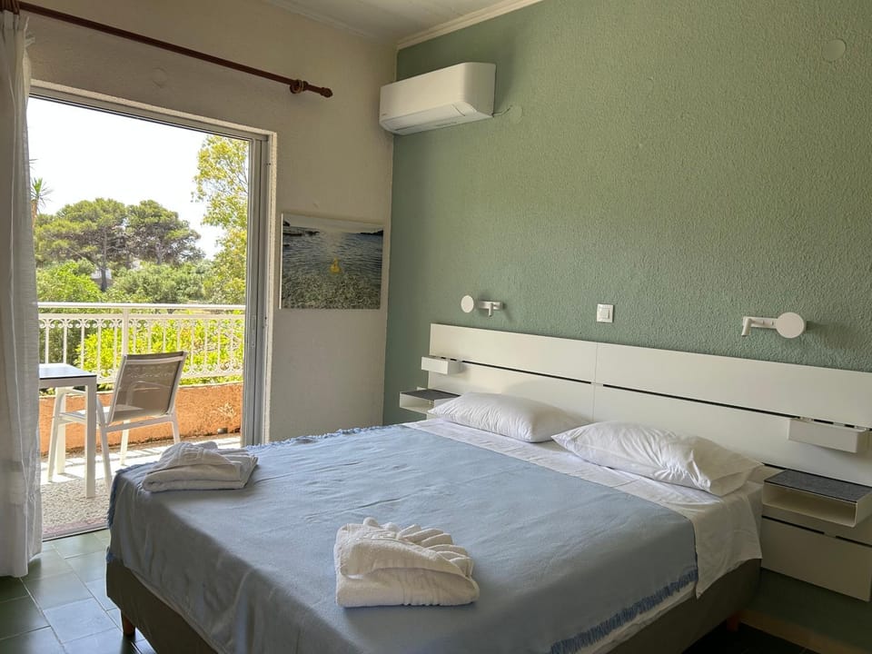 Bed, Balcony/Terrace