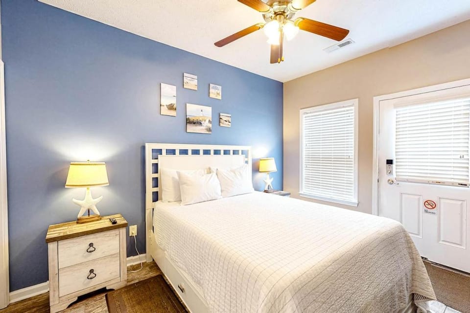 Palm Tree Paradise House in Myrtle Beach