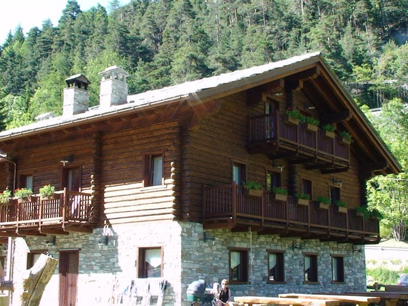 Agriturismo Les Hiboux Country House in Aosta