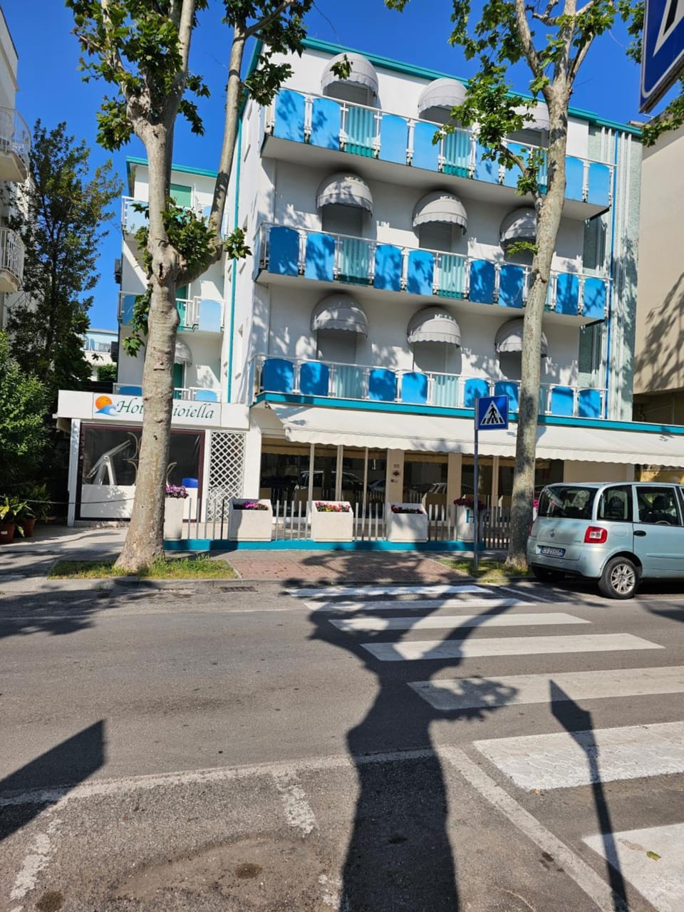 Property building, Neighbourhood, Street view