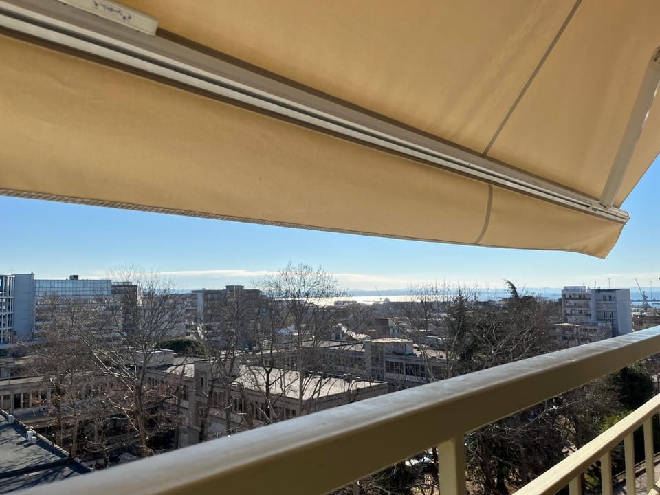 Balcony/Terrace, City view