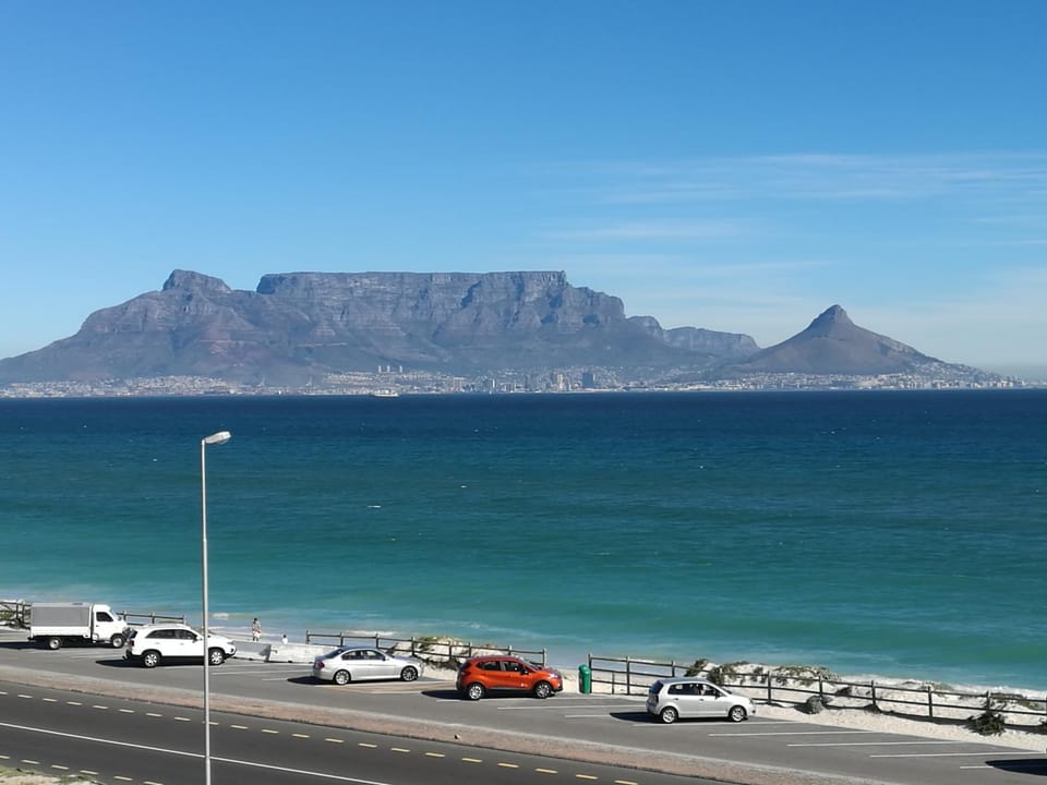 Natural landscape, Landmark view, Mountain view, Sea view