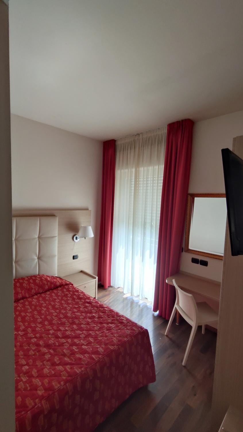 Hotel Gasparina Hotel in Lake Garda