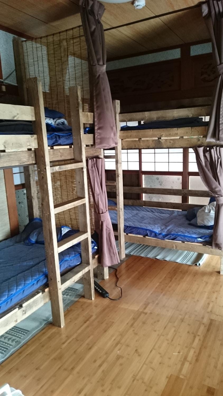手広ビーチゲストハウス Bed and Breakfast in Japan