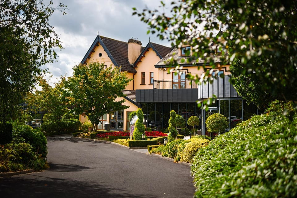 Property building, Garden view