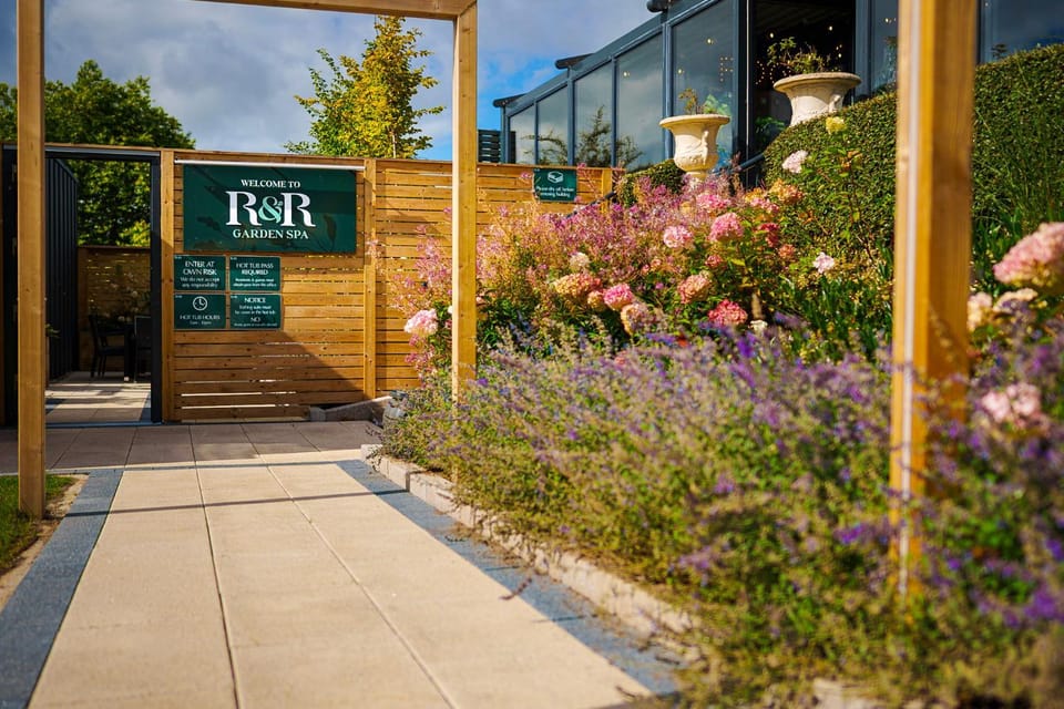 Spa and wellness centre/facilities, Garden view