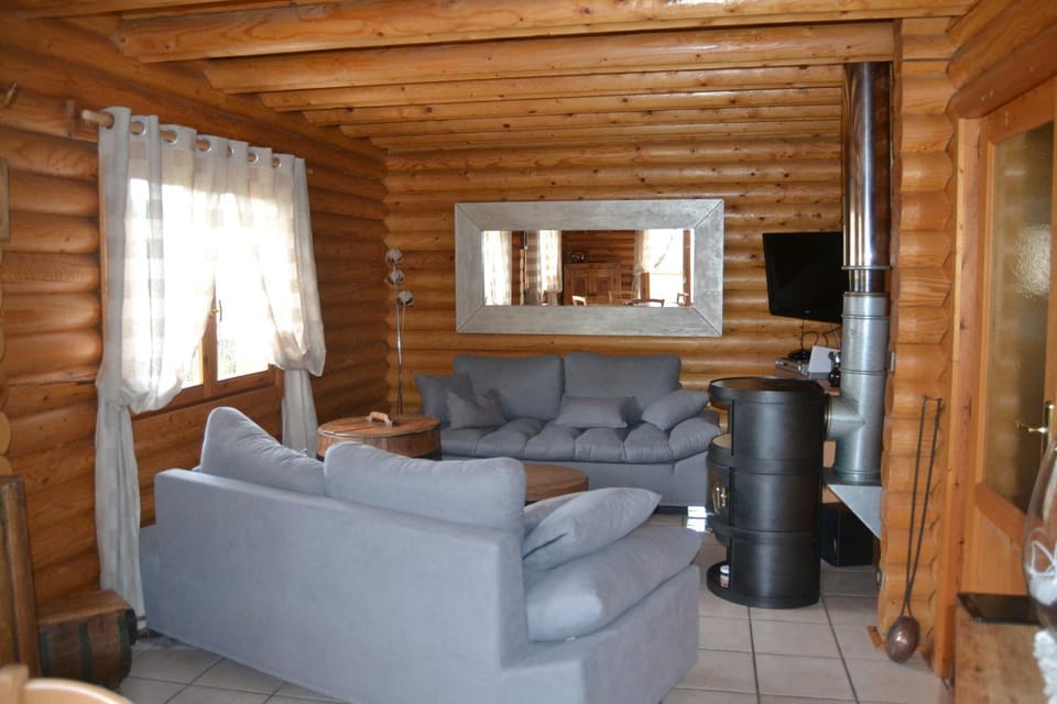 Chalet POMMAT Chalet in Les Allues