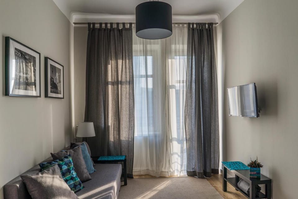 Balcony/Terrace, Living room, Bedroom