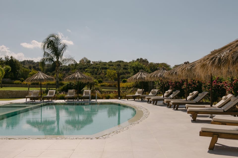 Day, Garden view, Pool view, Swimming pool, sunbed