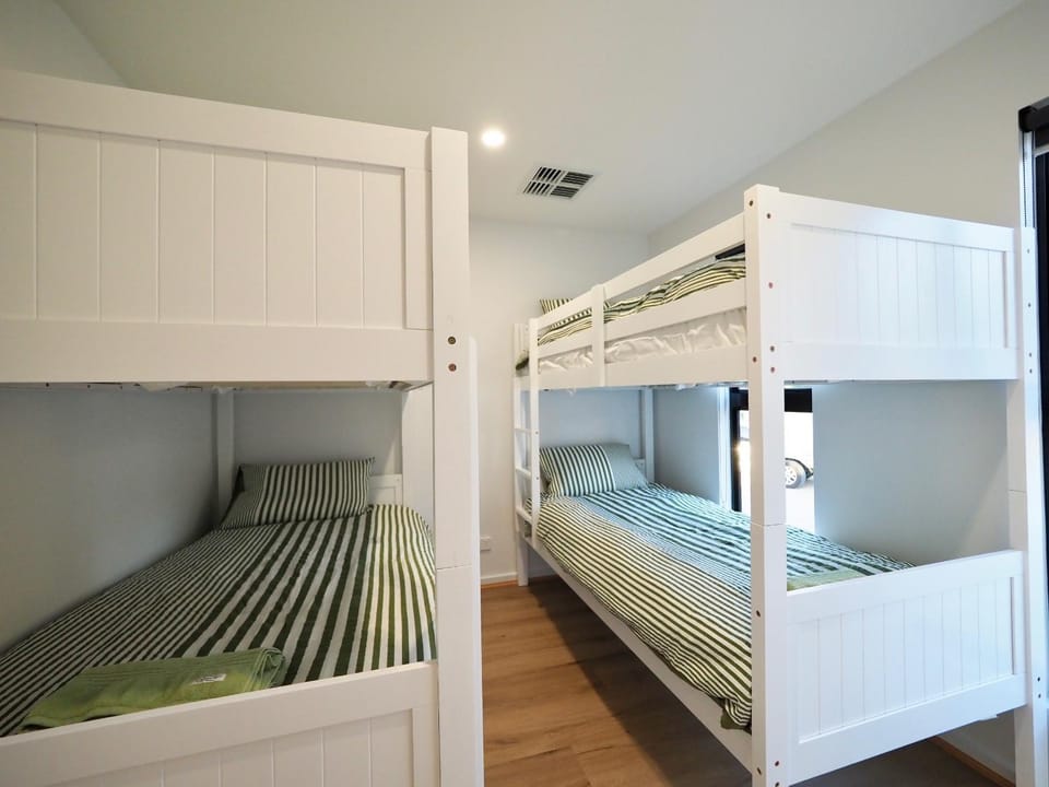 bunk bed