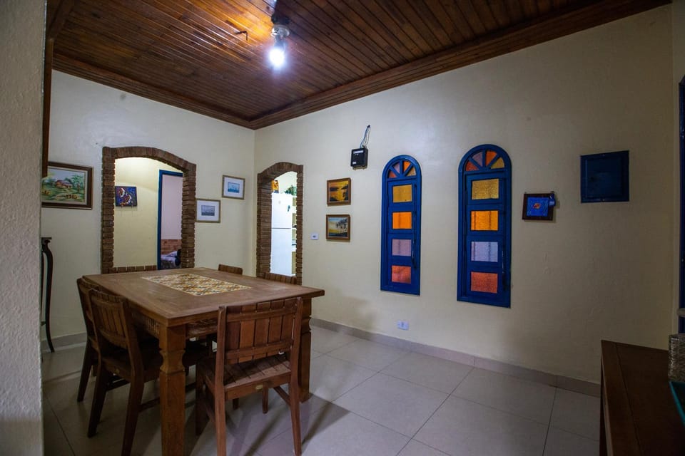 Casa Charmosa Ilhabela 3 quartos 3 banheiros House in Ilhabela