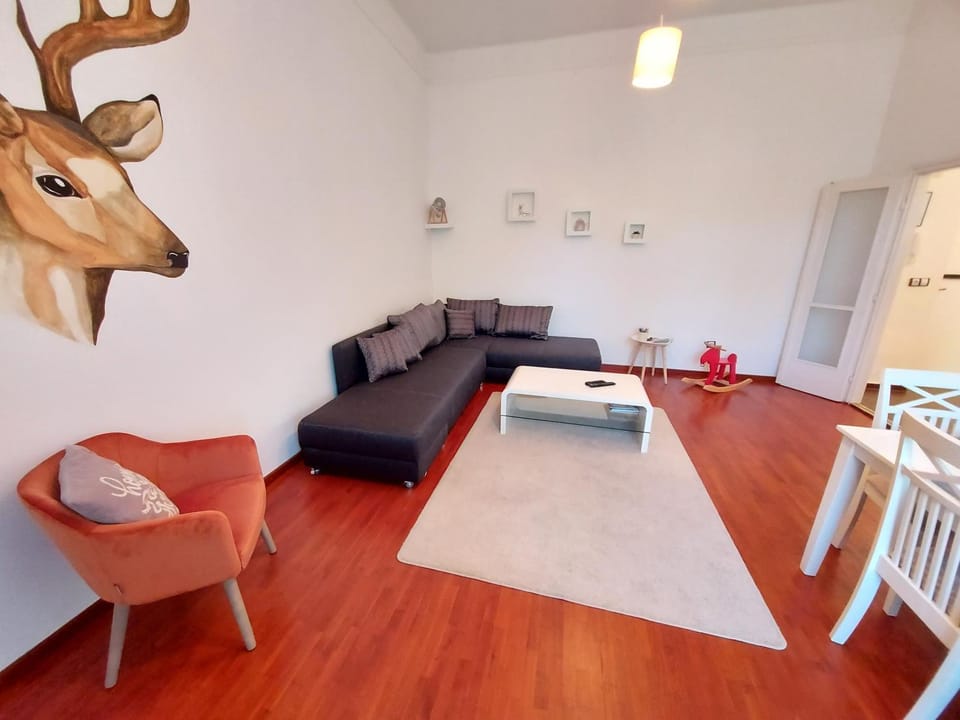 Deák Apartman Apartment in Hungary
